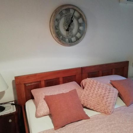 Near Beach - Apartment Butiga Ровинь Экстерьер фото